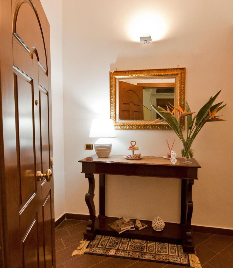 Bed and Breakfast Dimora De Brado Trani Exterior foto