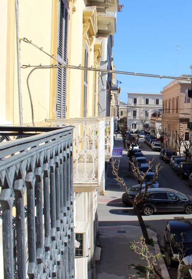 Bed and Breakfast Dimora De Brado Trani Exterior foto